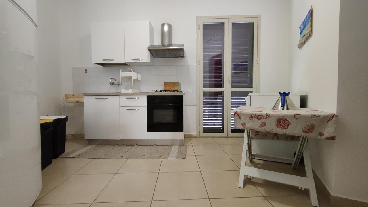 Appartamenti In Villa Polimnia Fontane Bianche Exterior foto
