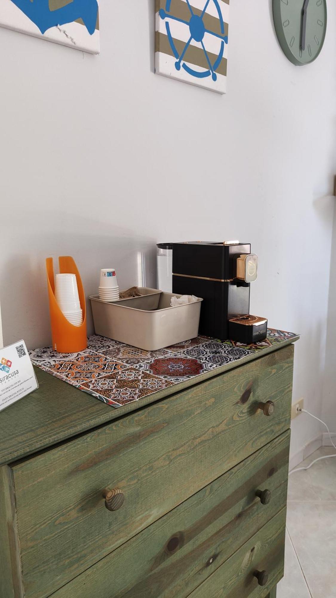 Appartamenti In Villa Polimnia Fontane Bianche Habitación foto